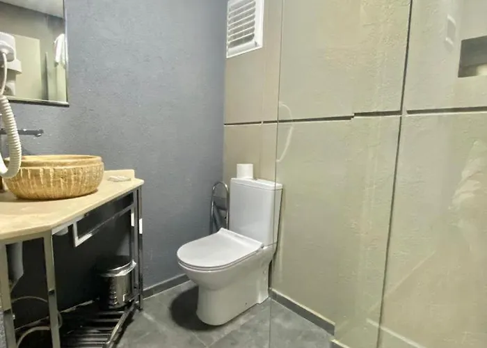 Sahar Sultan Hotel *